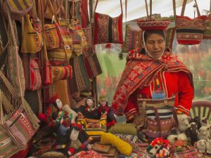 santuranticuy-weaving